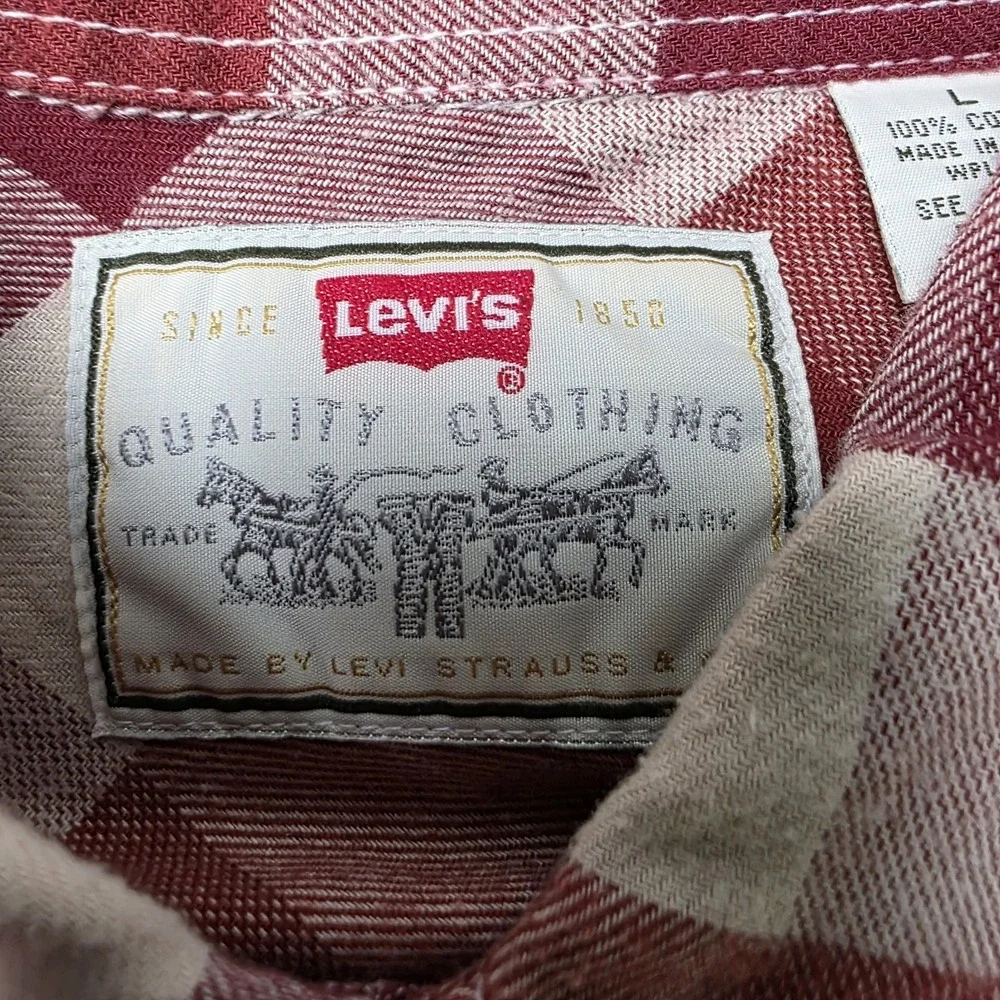 Levis Flannel Shirt Mens Large Red Plaid Double Pocket Camp Hiking Outdoor L